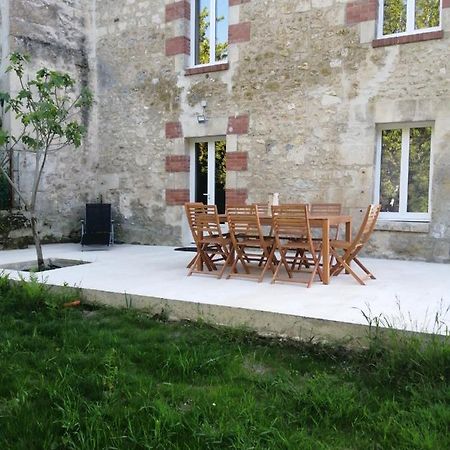 Au Repos Du Verger Couvrelles Kültér fotó