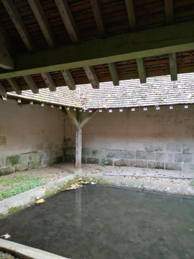 Au Repos Du Verger Couvrelles Kültér fotó